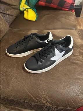 Steve Madden Tennis Shoes